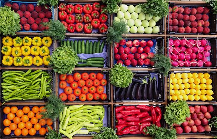 أسعار الخضراوات والفاكهة اليوم الثلاثاء 19مارس 2024